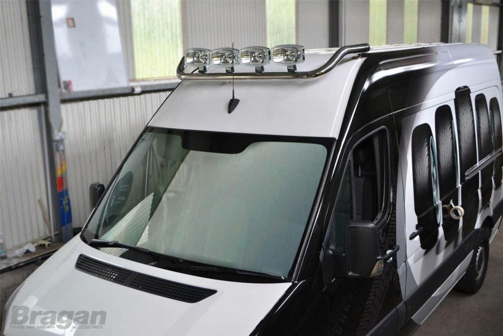 renault master roof bars